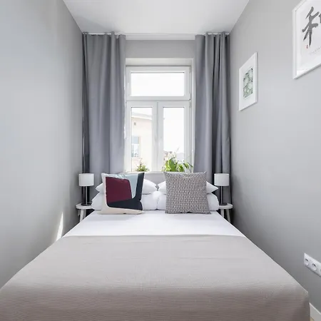 Alabaster Mist 3Br For 6 - Lift - Near Old Town كراكوفيا